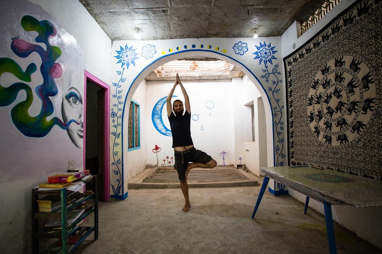Ganges Nirvana Community & Homestay Hostel *
