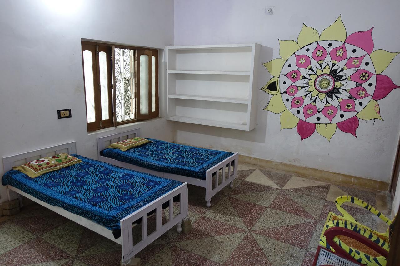 Ganges Nirvana Community & Homestay