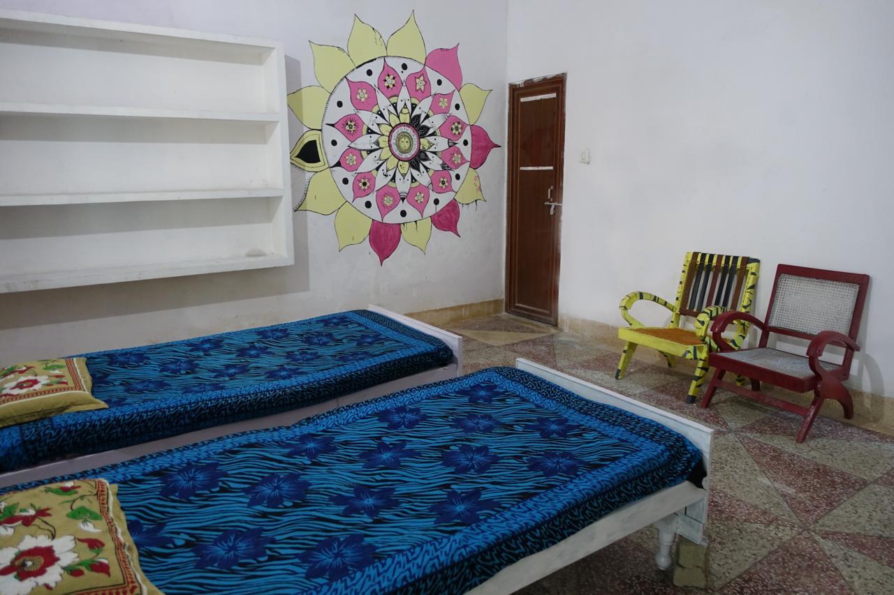 Ganges Nirvana Community & Homestay Hostel *
