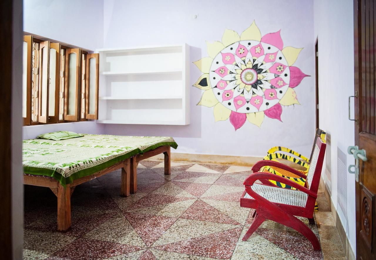 Ganges Nirvana Community & Homestay Hostel