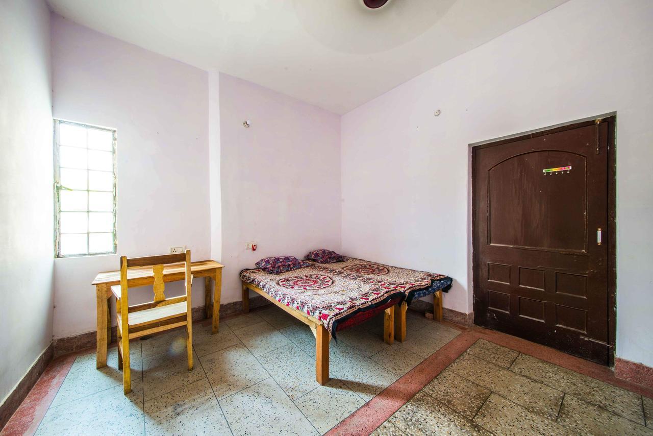 Ganges Nirvana Community & Homestay Hostel